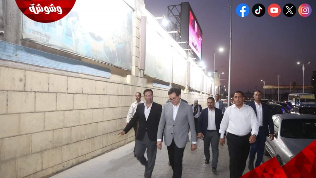 وزير الثقافة خلال زيارته للسيرك القومي