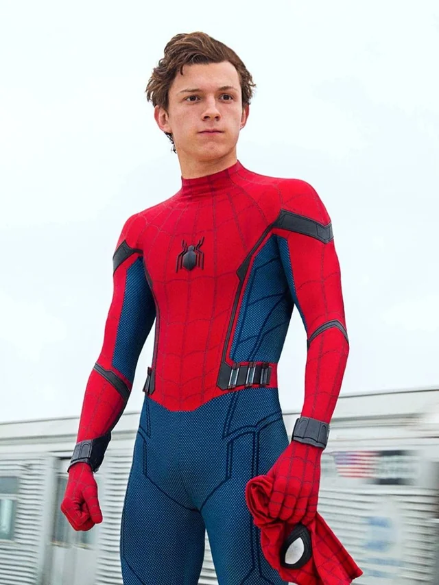 <strong>توم هولاند في شخصية رجل العنكبوت Spider Man</strong>