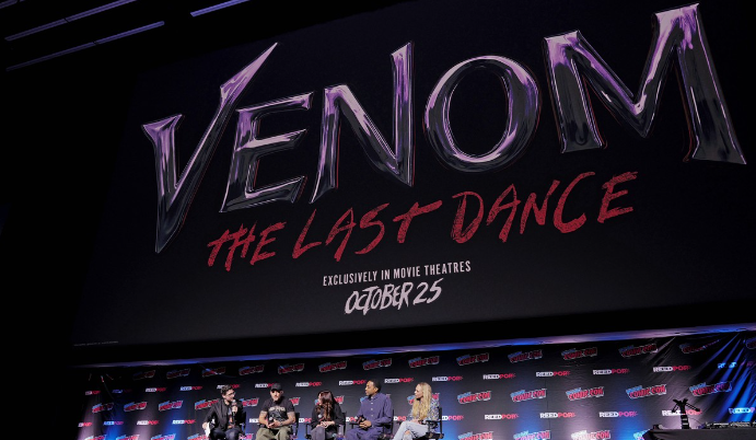 <strong>توم هاردي بطل الجزء الثالث فيلم Venom: The Last Dance في العرض الخاص للفيلم</strong>