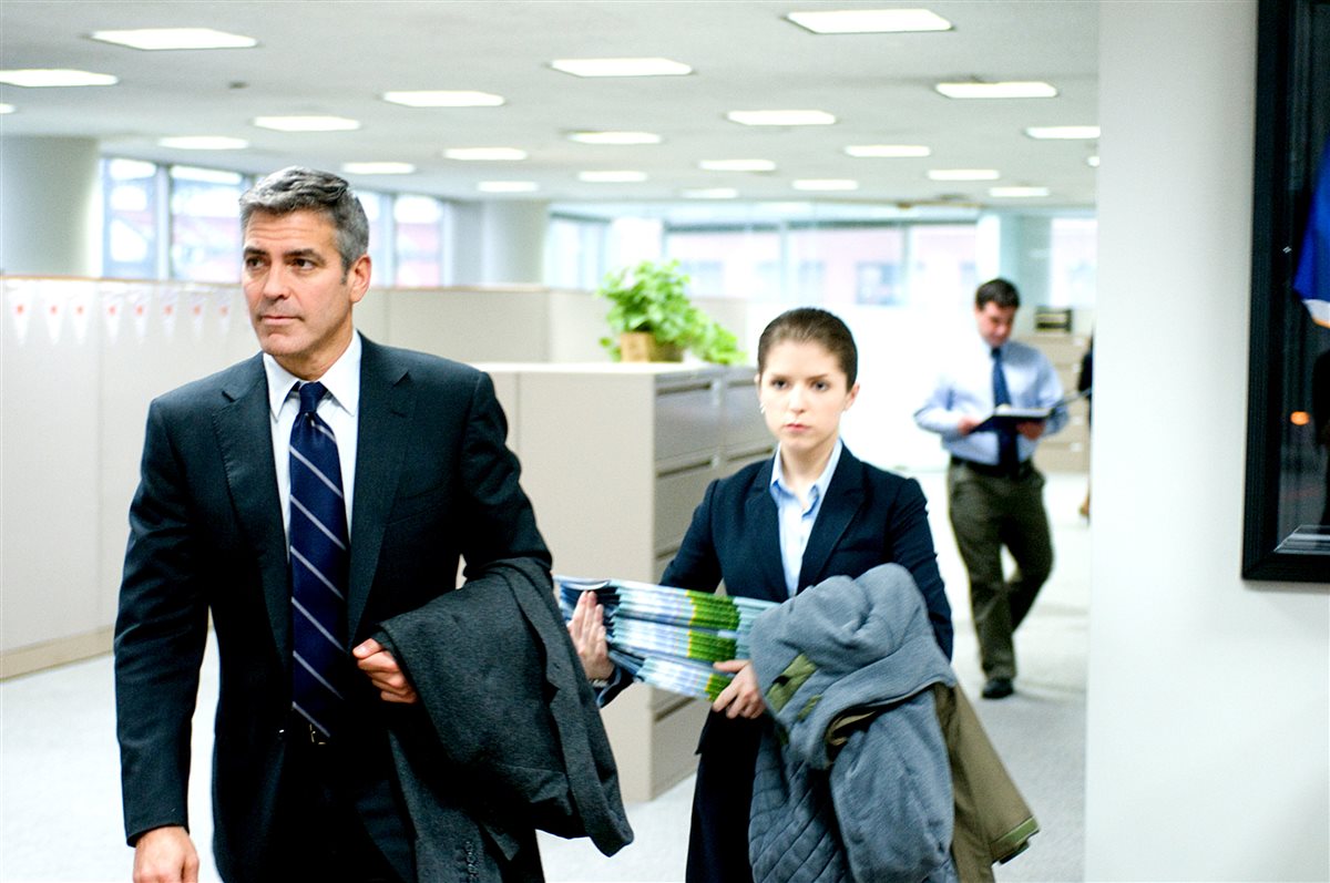<strong>آنا كيندريك و جورج كلوني في أحدى مشاهد فيلمهم Up in the Air عام 2009</strong>