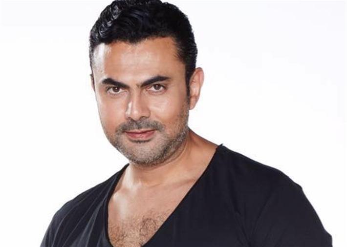 <strong>محمد كريم</strong>