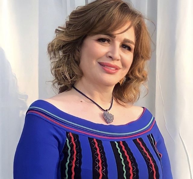 <strong>النجمة المصرية إلهام شاهين</strong>