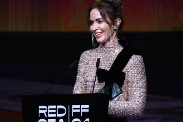 <strong>أحدث ظهور لـ إيميلي بلنت أثناء تكريمها في مهرجان البحر الأحمر السينمائي 2024 والإعلان عن فيلمها الجديد مع المخرج ستيفن سبيلبرج</strong>