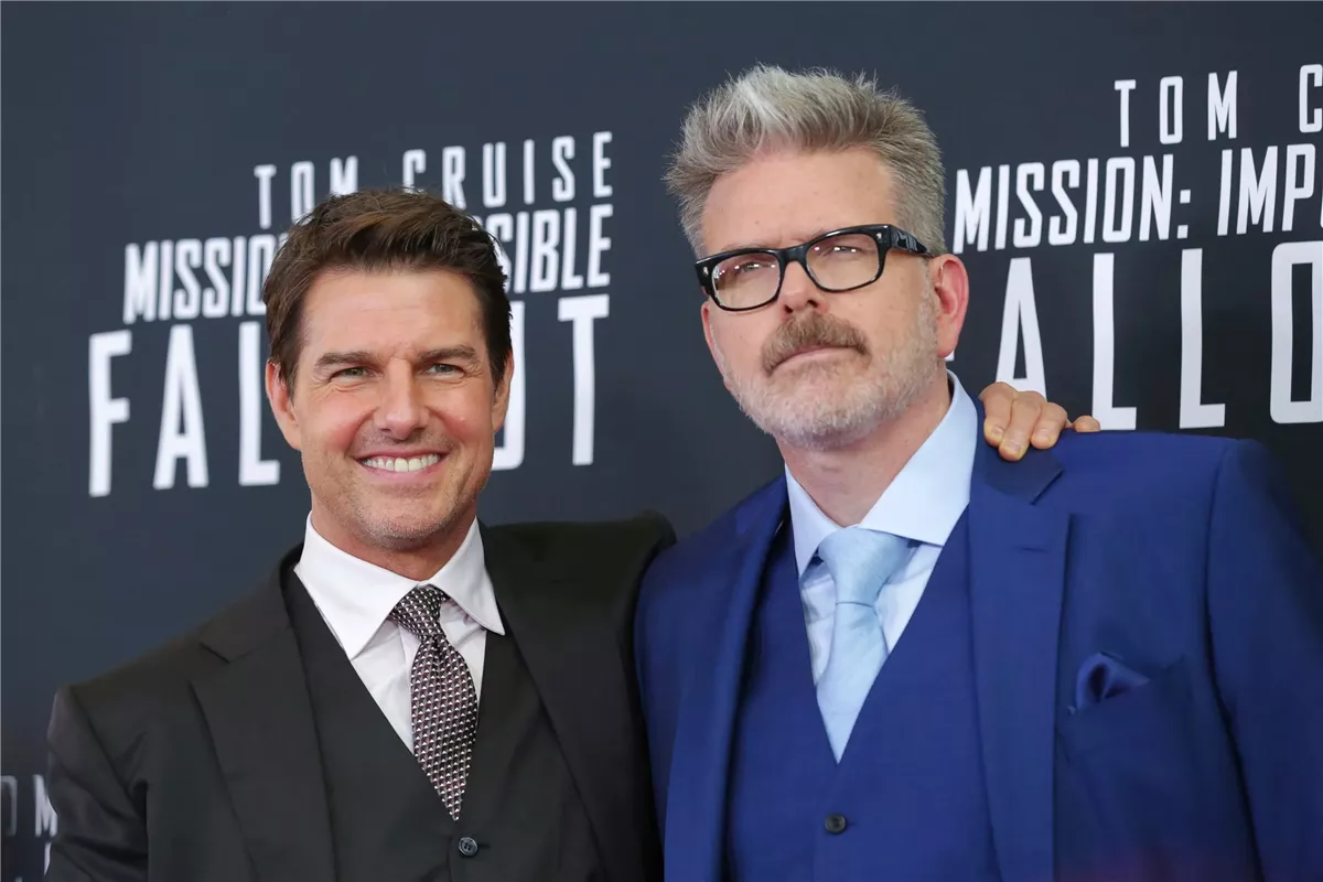 <strong>كريستوفر ماك كويري مخرج فيلم Mission Impossible The Final Reckoning وبطله توم كروز</strong>