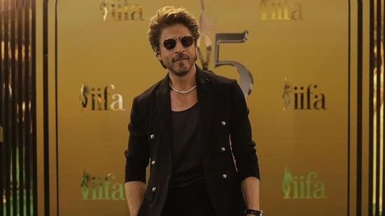 <strong>شاه روخ خان</strong>