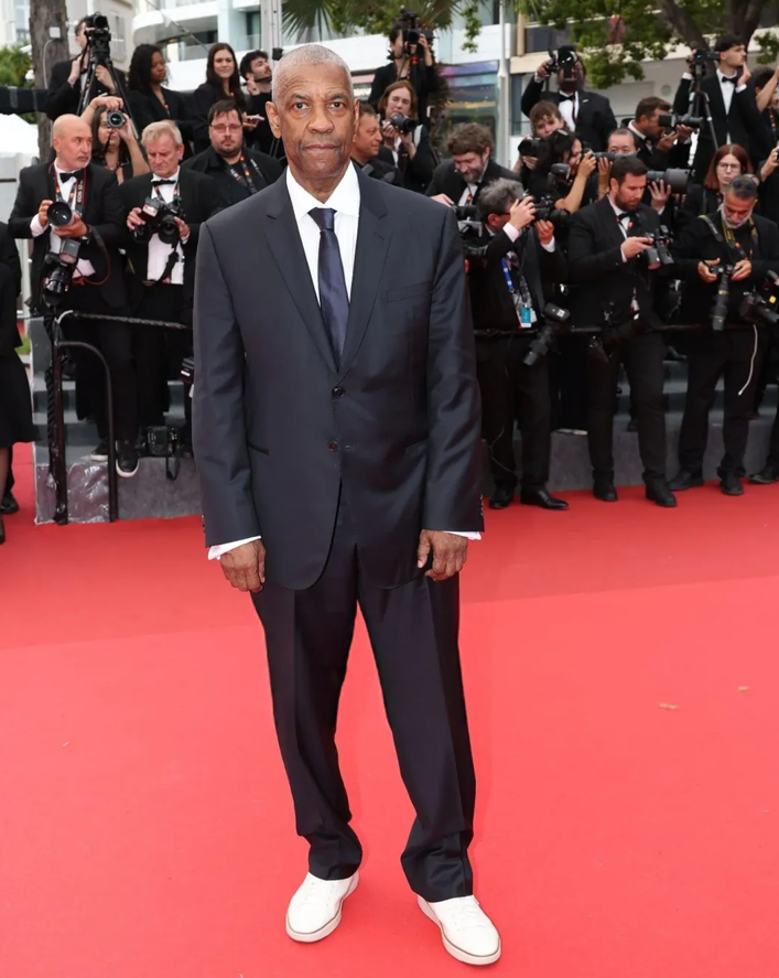 دنزل واشنطن في العرض الخاص لفيلمه الجديد Highest 2 Lowest في مهرجان كان السينمائي 2025