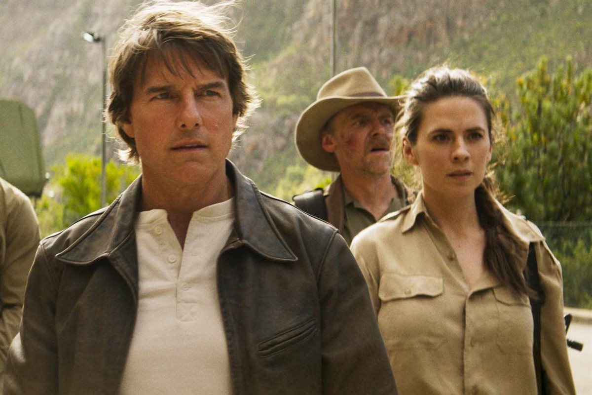 توم كروز في فيلمه الجديد Mission Impossible 8 المعروف بأسم Mission Impossible The Final Reckoning