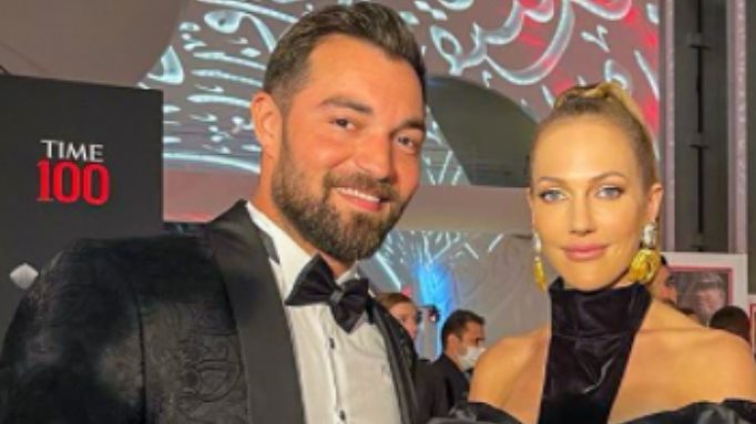 مريم أوزرلي وخطيبها السابق الممثل المصري باسل الزارو