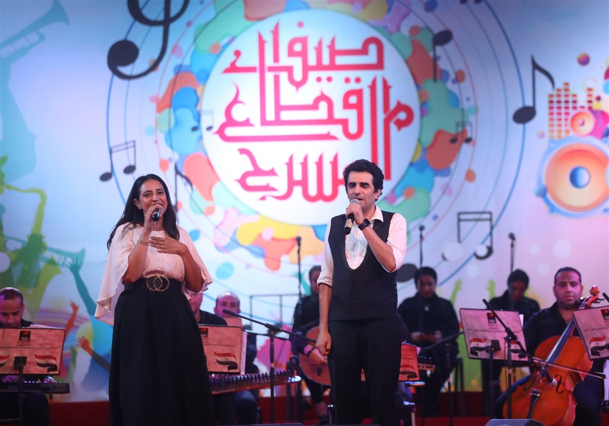 الفنانين أحمد محسن و هند عمر