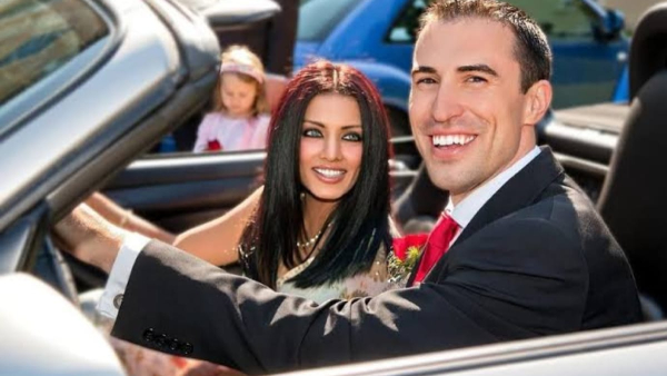 سيلينا جيتلي وزوجها بيتر هاج