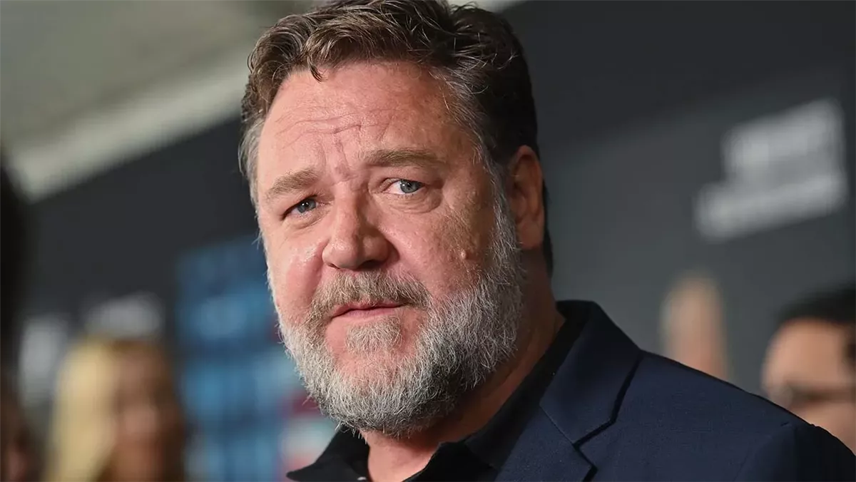 الممثل العالمي راسل كرو بطل الجزء الأول فيلم Gladiator