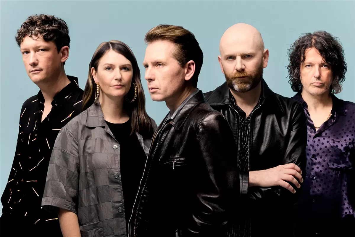 الفرقة الغنائية العالمية Franz Ferdinand