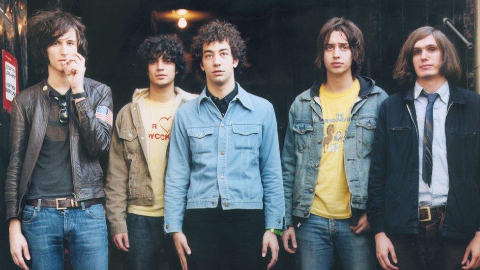 الفرقة الغنائية الأمريكية The Strokes