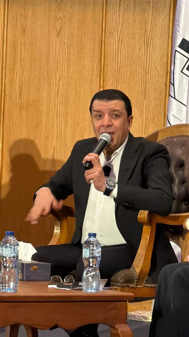مصطفى كامل يكشف كواليس “الحلم الجميل” في ليلة تأبين هاني شاكر ويستعيد مواقف إنسانية مؤثرة