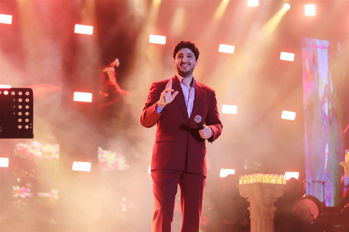الفنان محمد فضل شاكر