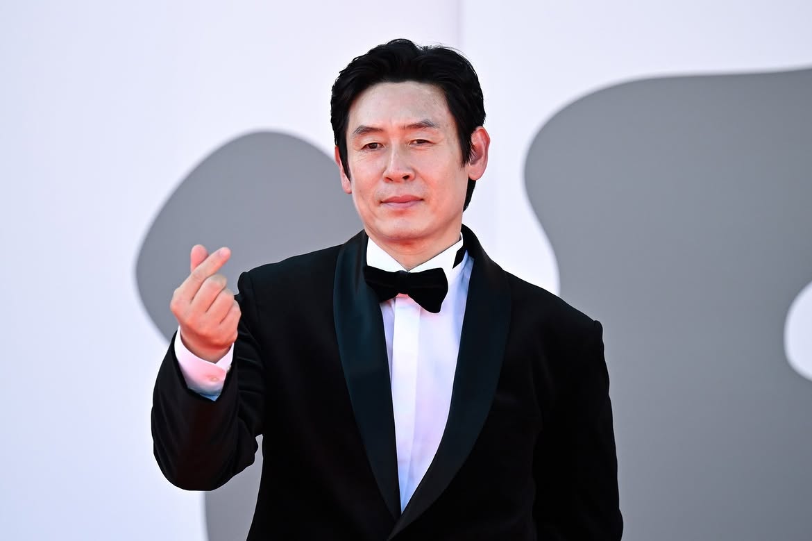 المخرج الكوري الجنوبي لي شانج دونج في العرض الخاص لفيلمه الجديد Possible Love بمهرجان فينيسيا السينمائي 2026