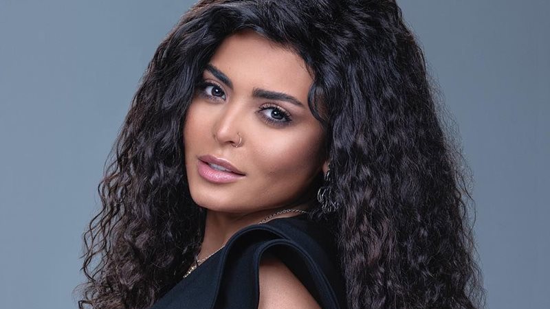 أسماء جلال