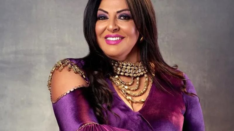 هالة صدقى