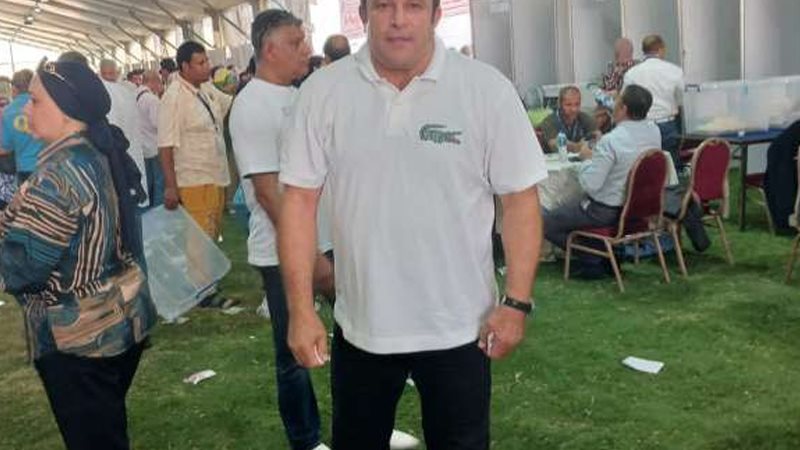 أيمن منصور