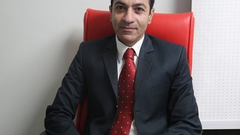 هشام إبراهيم