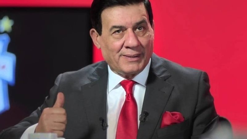 مدحت شلبي