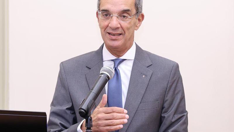 عمرو طلعت