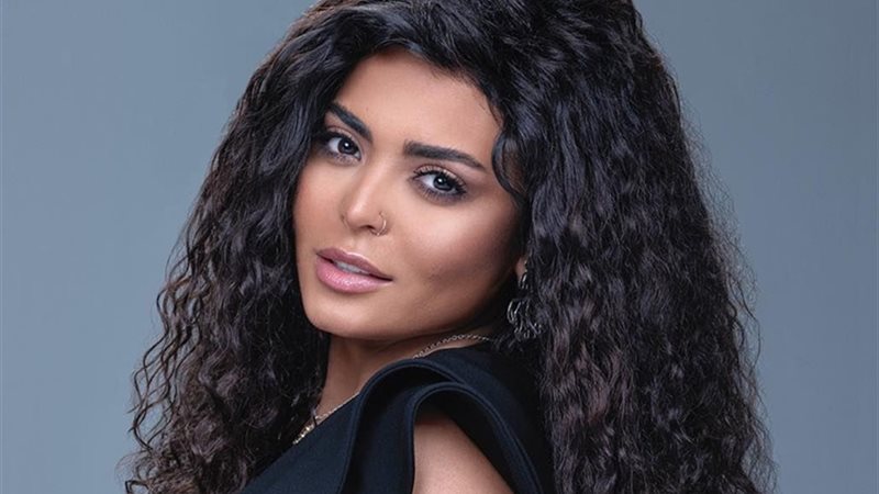 أسماء جلال