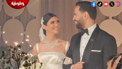 بحضور النجوم.. عمرو دياب يشعل حفل زفاف ريم سامى