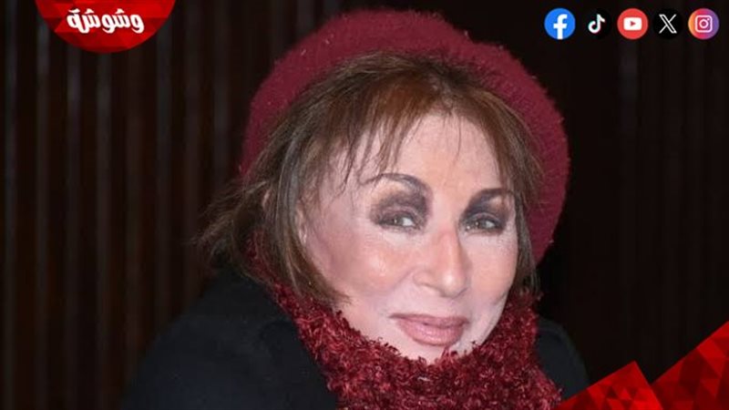 لبنى عبدالعزيز