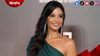 مريم الجندى تهتم بأخبار المشاهير فى 