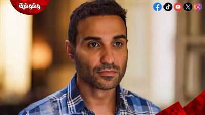 بنصف وجه وفرعون.. أحمد فهمى يروج لفيلم 
