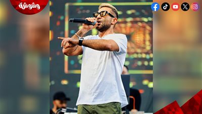 رغم حرارة الجو.. أحمد سعد يشعل حفل الجامعة الأمريكية‎