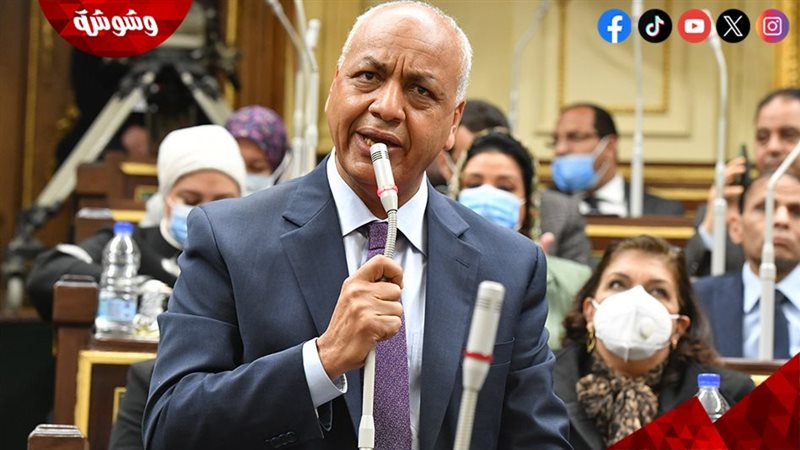 مصطفى بكرى