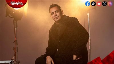 محمود الليثي يكشف سر الرباط الأحمر في يده.. فما القصة؟