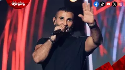 أحمد سعد عن جدل ارتدائه للحلق: كان مفروض ألبس جيبه مع القميص الشبك ورفضت
