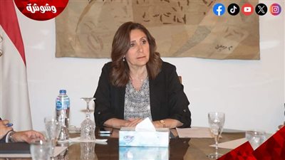 وزيرة الثقافة تجتمع مع قيادات الهيئة العامة لقصور الثقافة لمناقشة خطة الهيئة خلال العام المالي الجديد‎