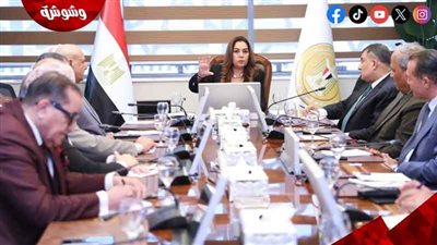 أول اجتماع لوزيرة التنمية المحلية مع قيادات الوزارة عقب أدائها اليمين الدستورية‎