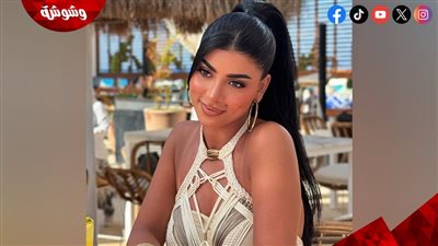 بلوك صيفي جديد.. كارولين عزمى تشارك جمهورها أحدث إطلالتها 