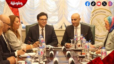 وزيرا الثقافة والتربية والتعليم يبحثان سبل التعاون لتعزيز التعاون واكتشاف المواهب لدي الطلاب‎