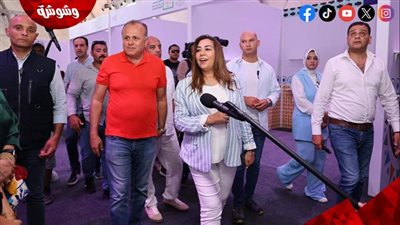 وزيرة التنمية المحلية وعمرو الفقى يتفقدان معرض المشروع القومي لتنمية الأسرة‎