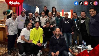 أشرف عبد الباقي يعرض مسرحية 