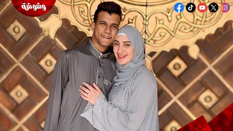 عصام صاصا وزوجته