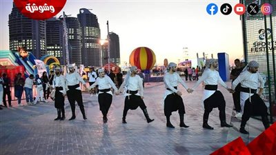 فرقة كنعان الفلسطينية تضيء سماء العلمين بألوان الدبكة 
