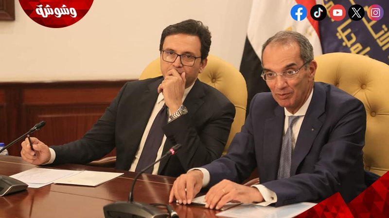وزيرا الثقافة والاتصالات