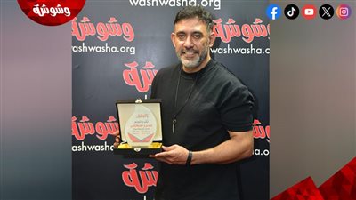عمرو مصطفى لـ