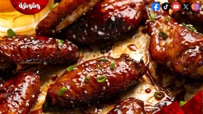طريقة عمل أجنحة الدجاج بصوص العسل والصويا 