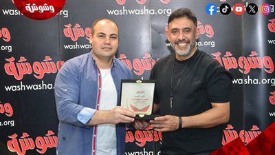 عمرو مصطفى لـ