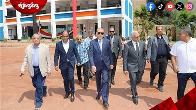 محافظ القاهرة ونائبة يتفقدان مدارس حي السيدة زينب