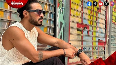 بالصور.. أحمد بتشان ينتهى من تصوير عدة كليبات فى اليونان
