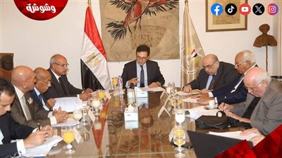 وزير الثقافة يجتمع بأعضاء هيئة مكتب المجلس الأعلى للثقافة لمناقشة توصيات لجنة الإعلام والثقافة بالبرلمان‎